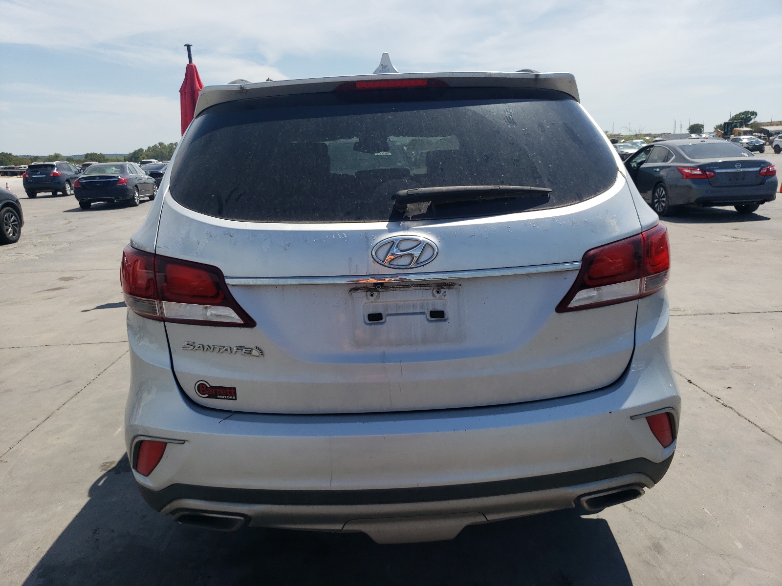 KM8SM4HF7HU181322 2017 Hyundai Santa Fe Se