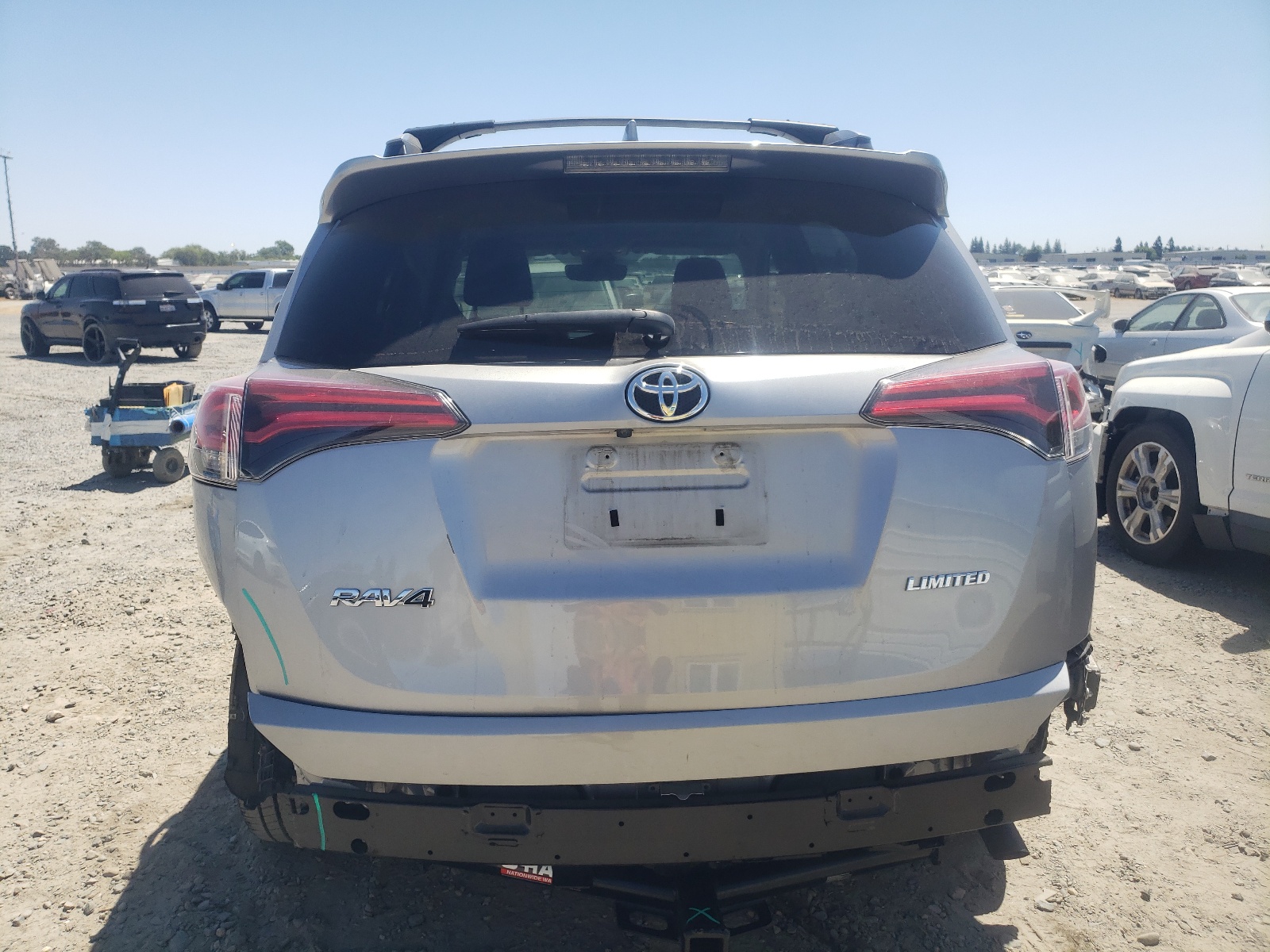 2T3YFREV0HW404708 2017 Toyota Rav4 Limited