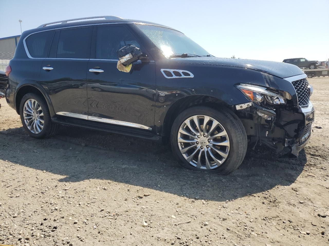 2015 Infiniti QX80 - Image 4