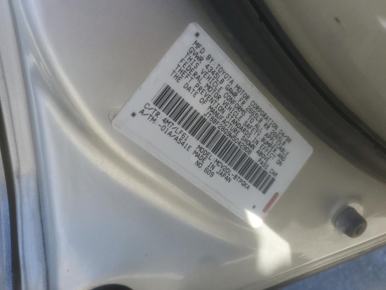 1998 Lexus Es 300 VIN: JT8BF28G9W5042908 Lot: 64290494