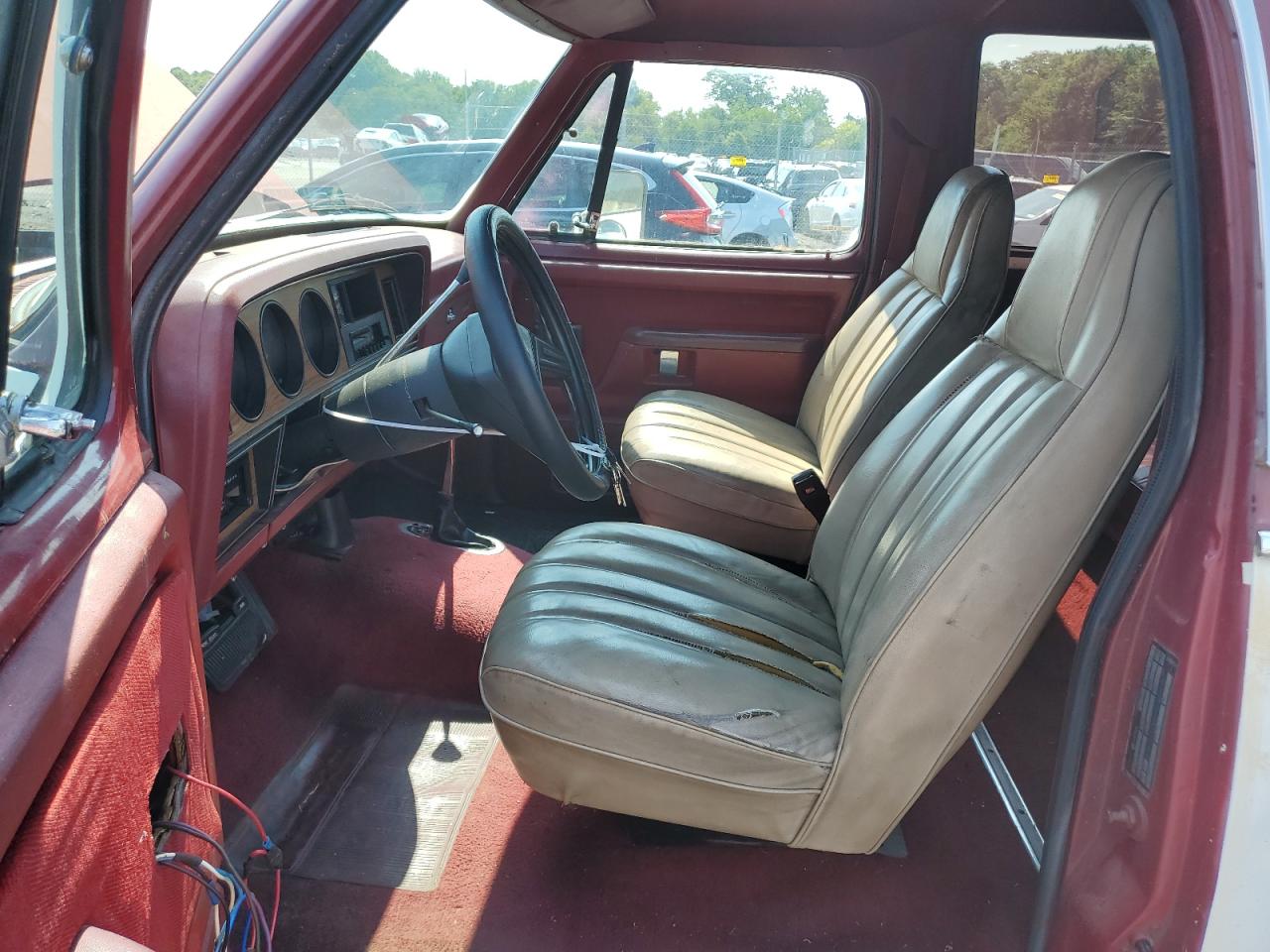 1987 Dodge Ramcharger Aw-100 VIN: 3B4GW12T5HM701083 Lot: 65983634