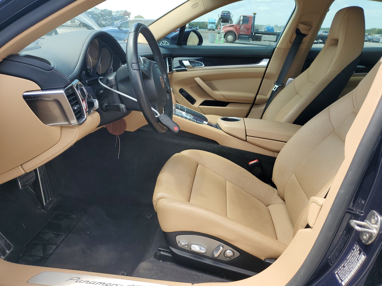 WP0AB2A77GL050876 2016 Porsche Panamera S