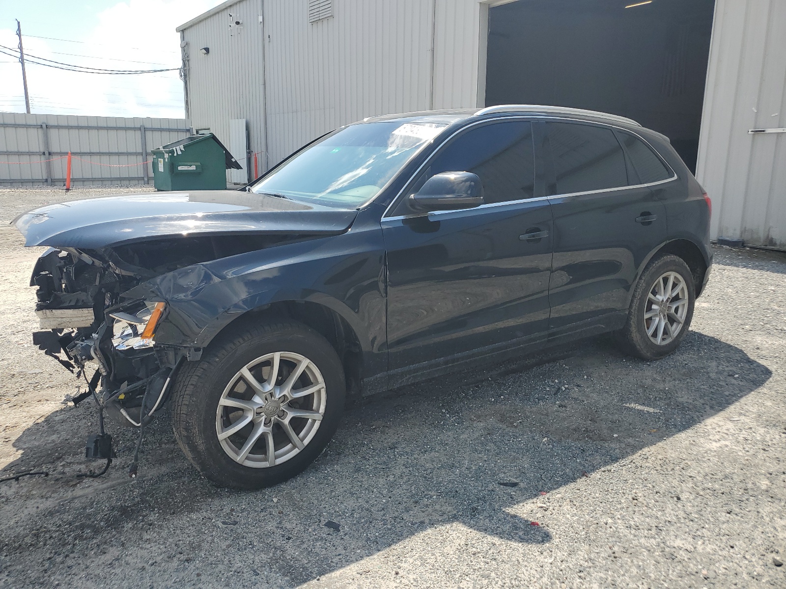 WA1CFAFP4BA024878 2011 Audi Q5 Premium