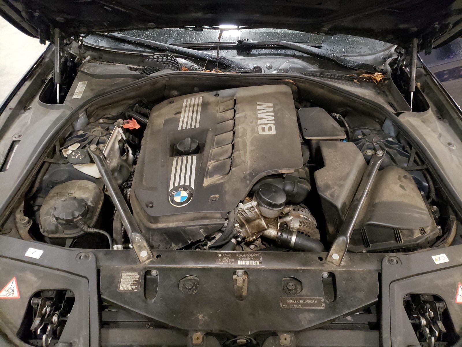 WBAFR1C52BDV82706 2011 BMW 528 I