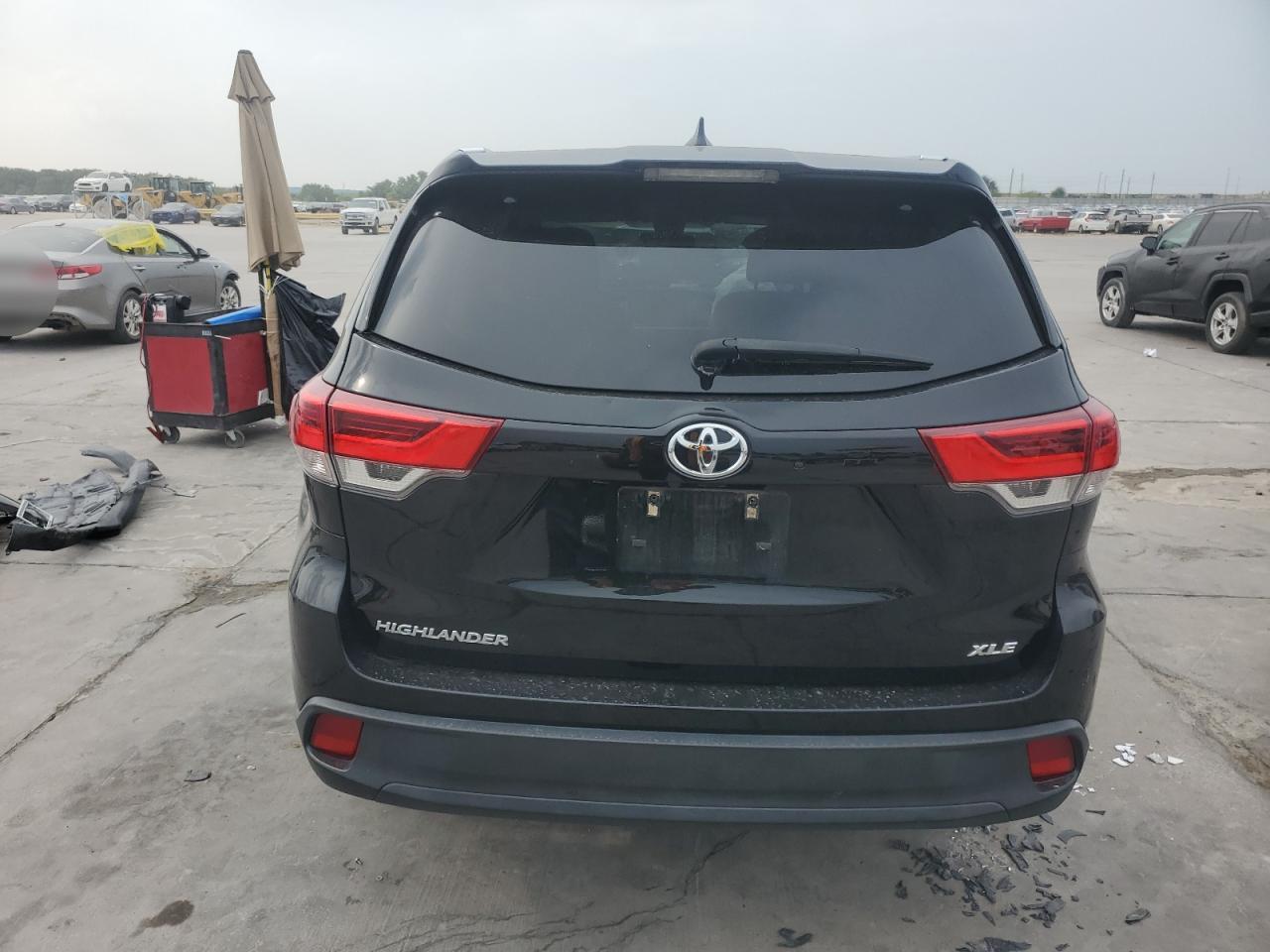 2019 Toyota Highlander Se VIN: 5TDKZRFH5KS571211 Lot: 66796714