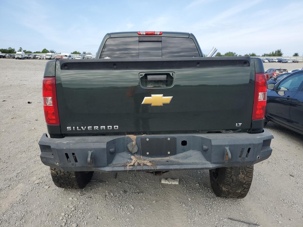 2013 Chevrolet Silverado - Image 6