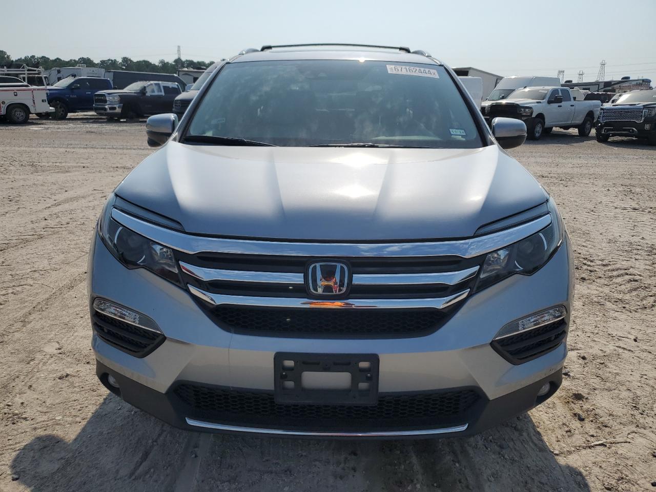 2017 Honda Pilot Touring VIN: 5FNYF5H91HB041333 Lot: 67162444