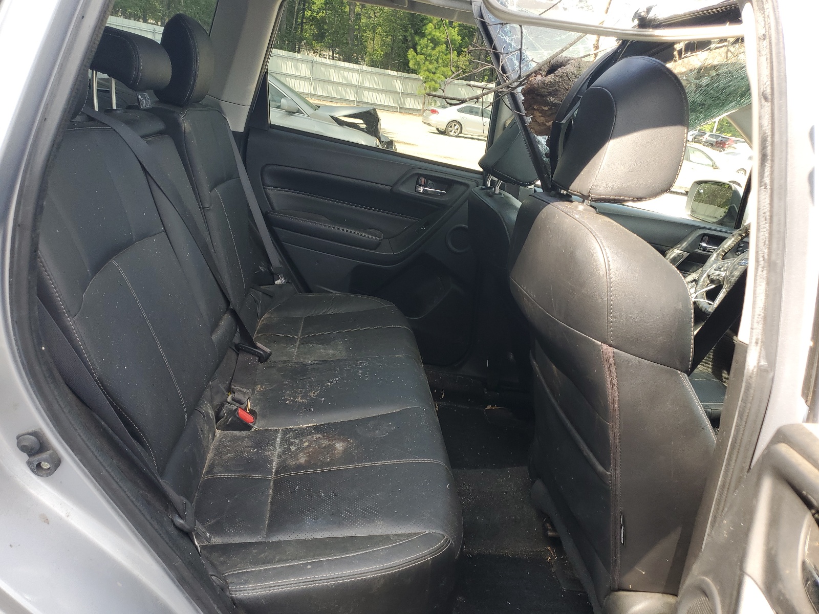 JF2SJAWC8HH551322 2017 Subaru Forester 2.5I Touring