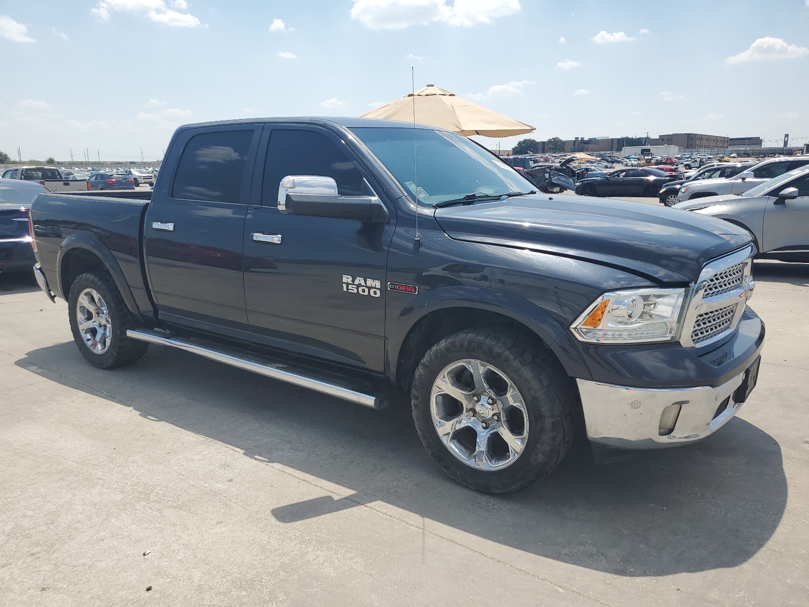 2017 Ram 1500 Laramie vin: 1C6RR7NM2HS875962