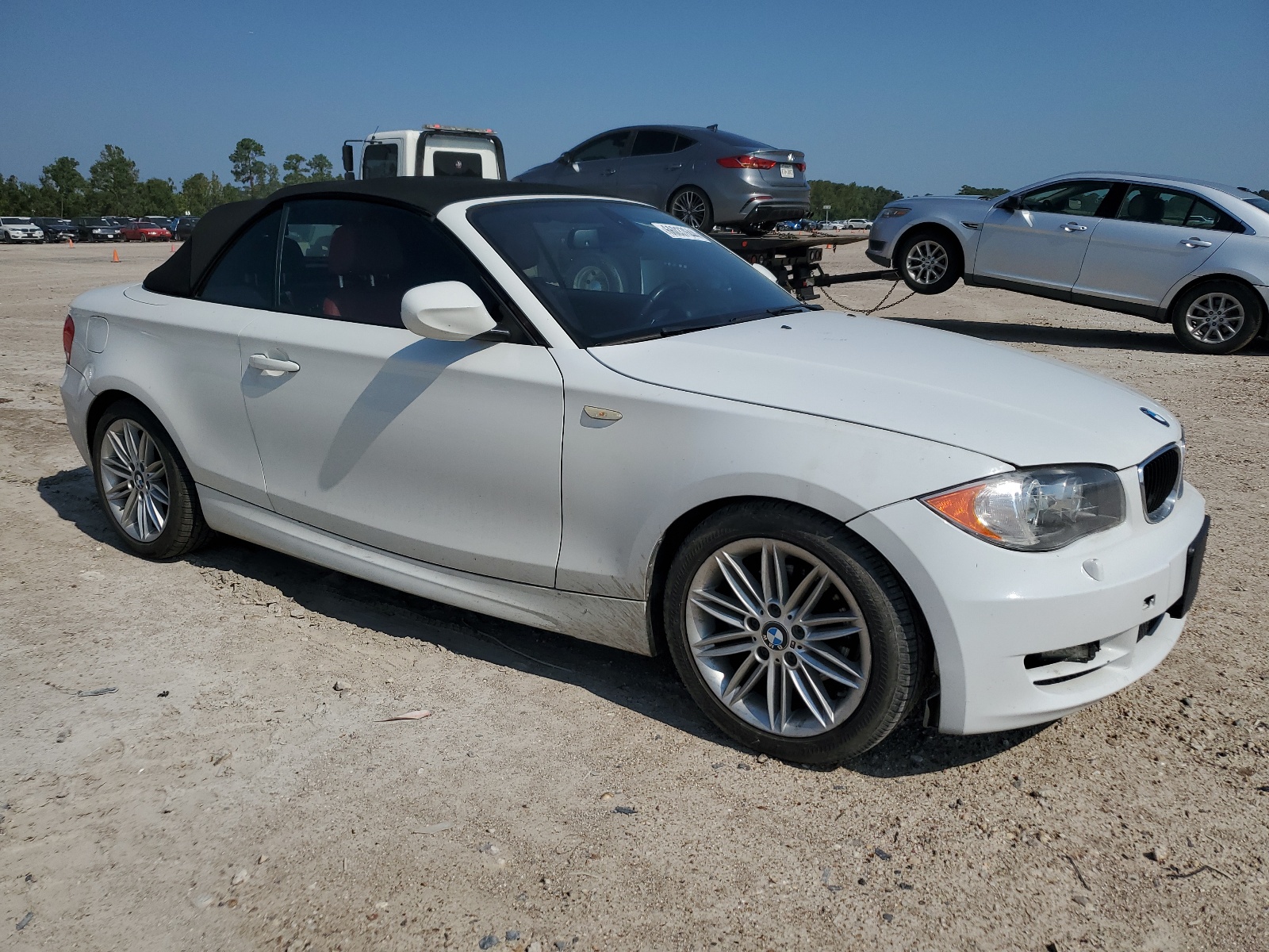 2013 BMW 128 I vin: WBAUL7C53DVU10032