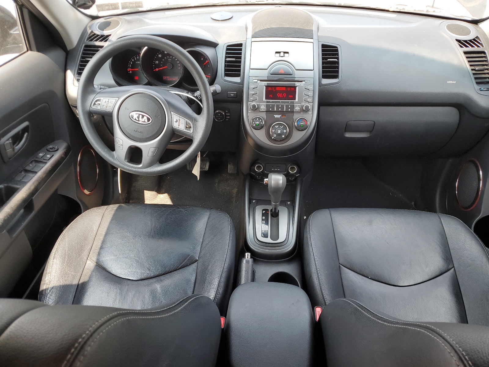 KNDJT2A20A7128562 2010 Kia Soul +