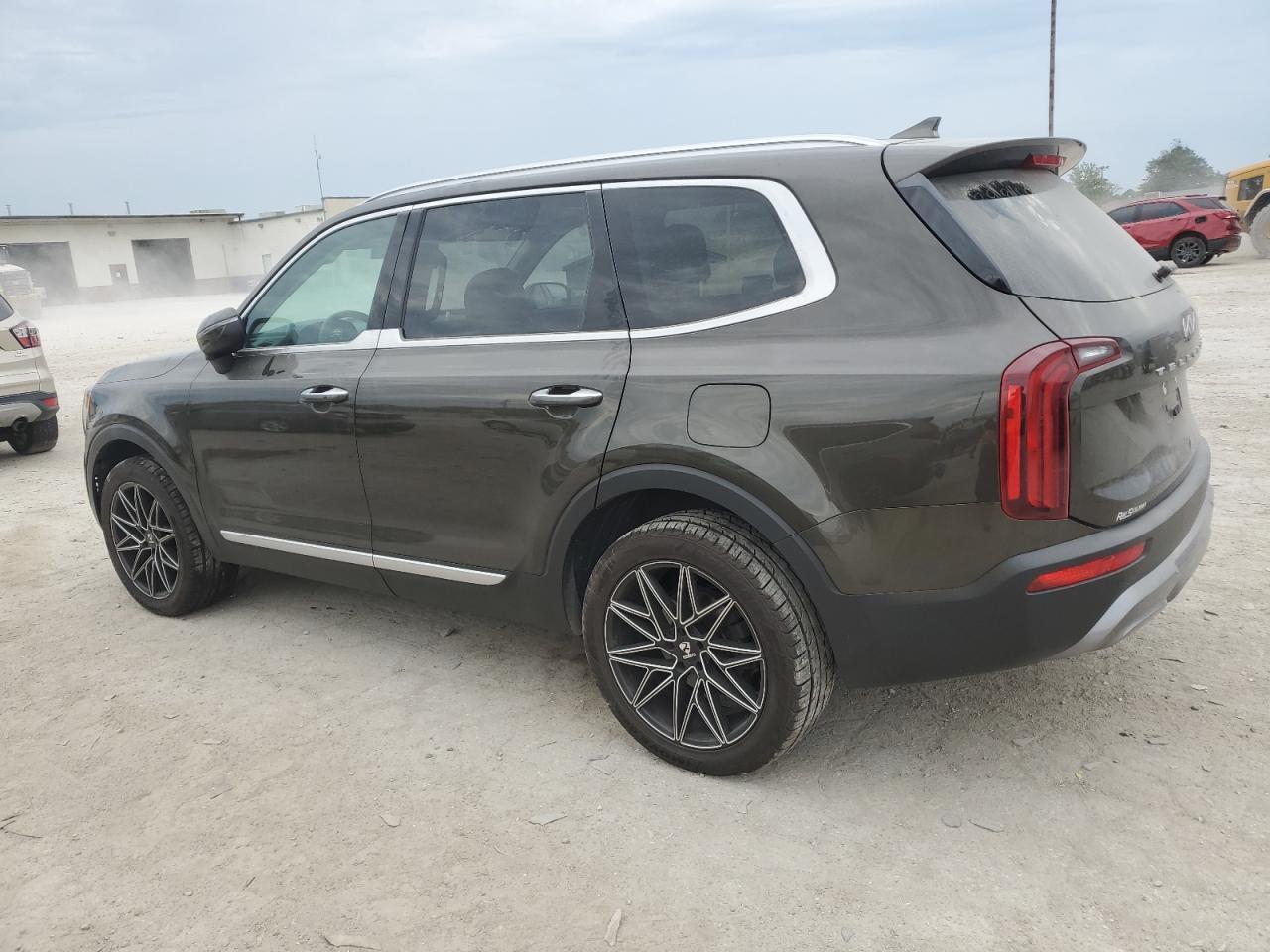 5XYP64HC4NG298458 2022 KIA TELLURIDE - Image 2