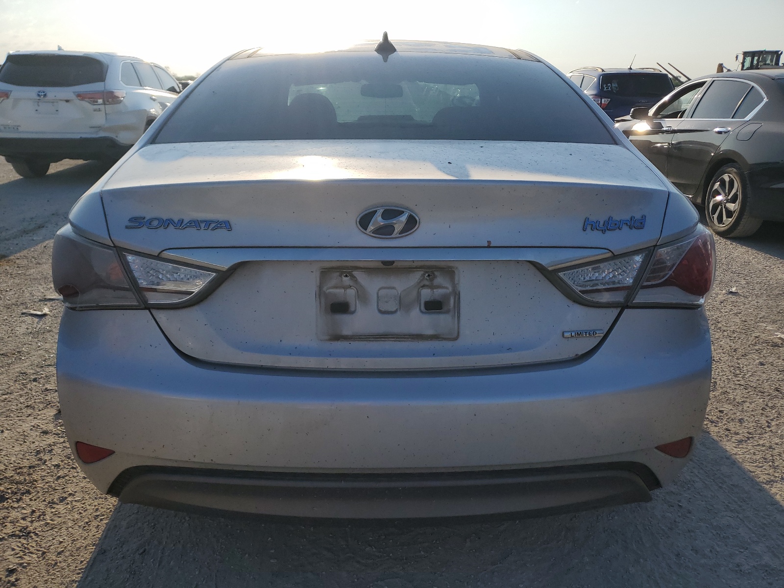 2015 Hyundai Sonata Hybrid vin: KMHEC4A46FA126044