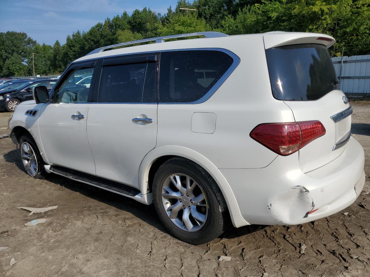 2011 Infiniti QX56 - Image 2