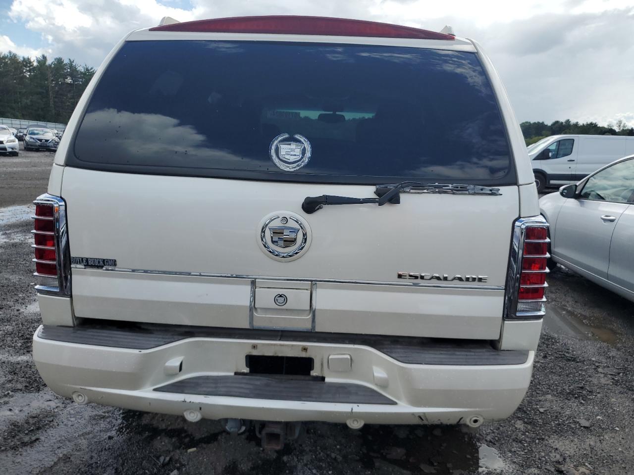 1GYEK63N63R294282 2003 Cadillac Escalade Luxury