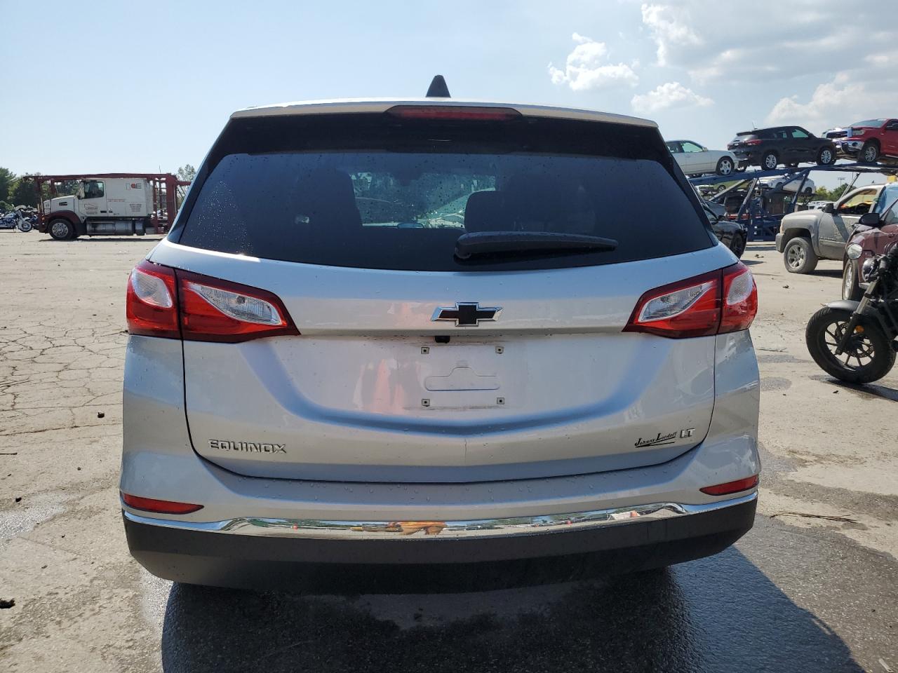 3GNAXKEV1KS675746 2019 Chevrolet Equinox Lt