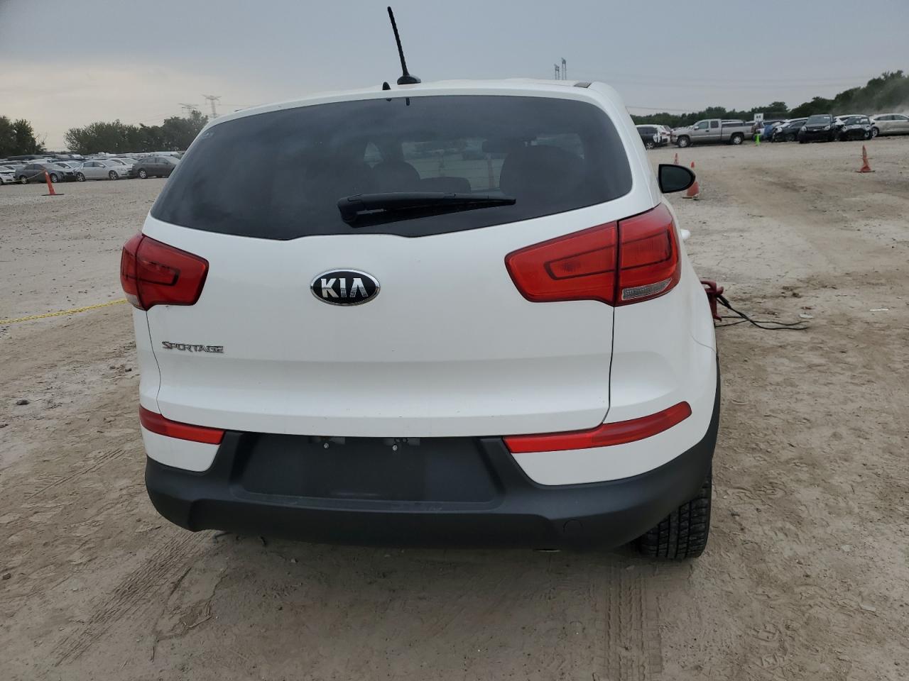 KNDPBCAC3G7820772 2016 Kia Sportage Lx