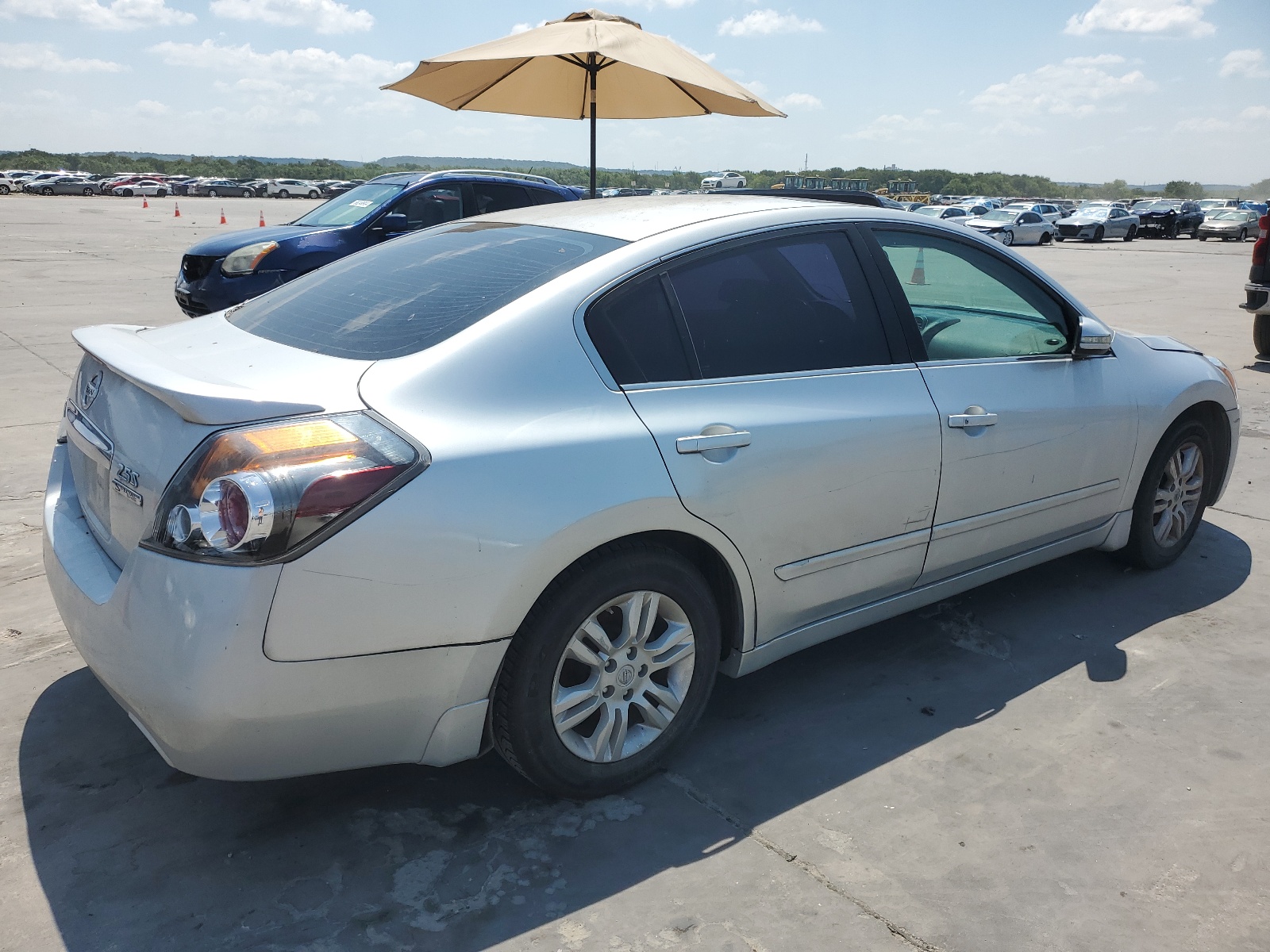 2012 Nissan Altima Base vin: 1N4AL2AP1CC104654