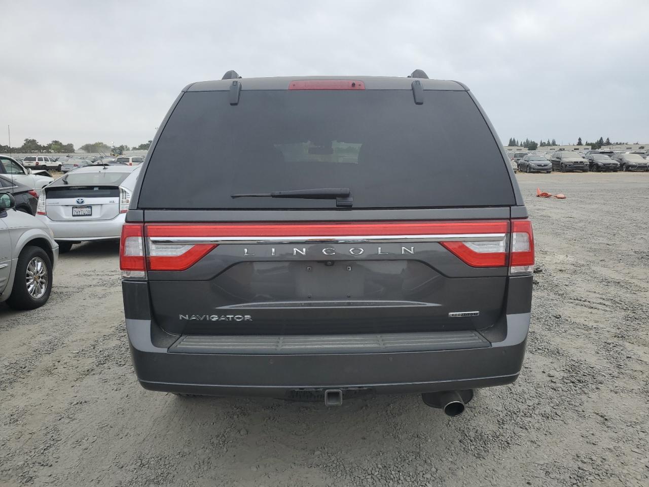 2016 Lincoln Navigator Reserve VIN: 5LMJJ2LT0GEL09329 Lot: 64637164