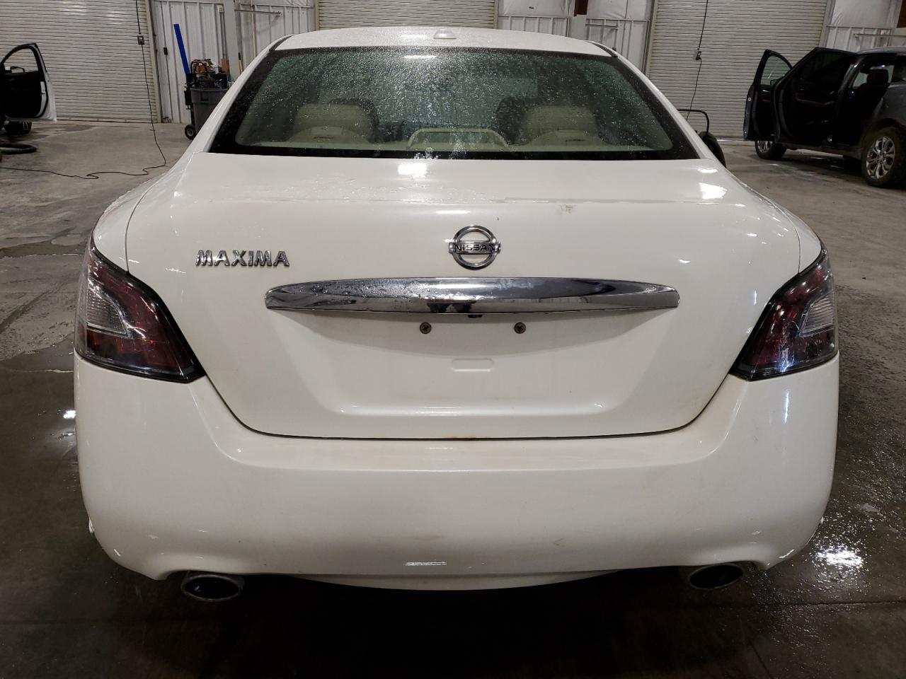 1N4AA5AP5EC441905 2014 Nissan Maxima S