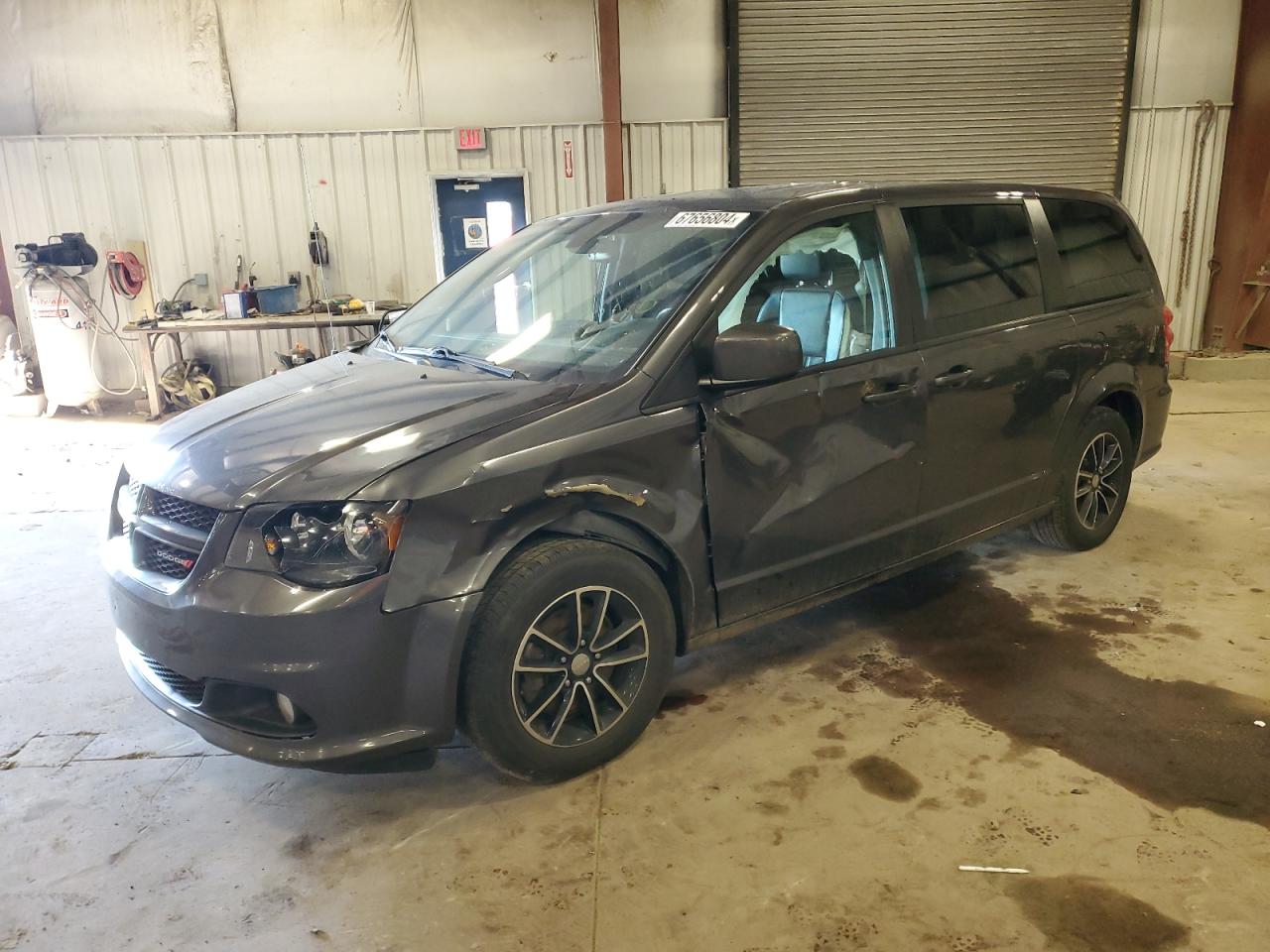 2018 Dodge Caravan - Image 1