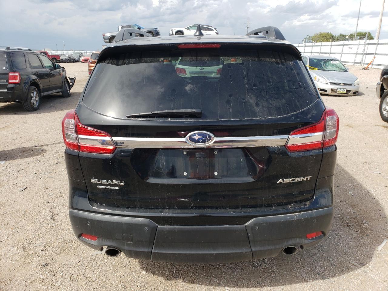 2019 Subaru Ascent Premium VIN: 4S4WMAFD9K3461757 Lot: 69621904