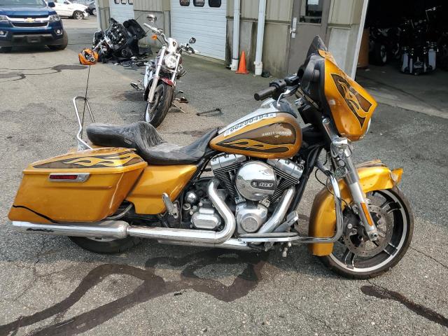 2016 Harley-Davidson Flhx Street Glide na sprzedaż w Exeter, RI - Front End