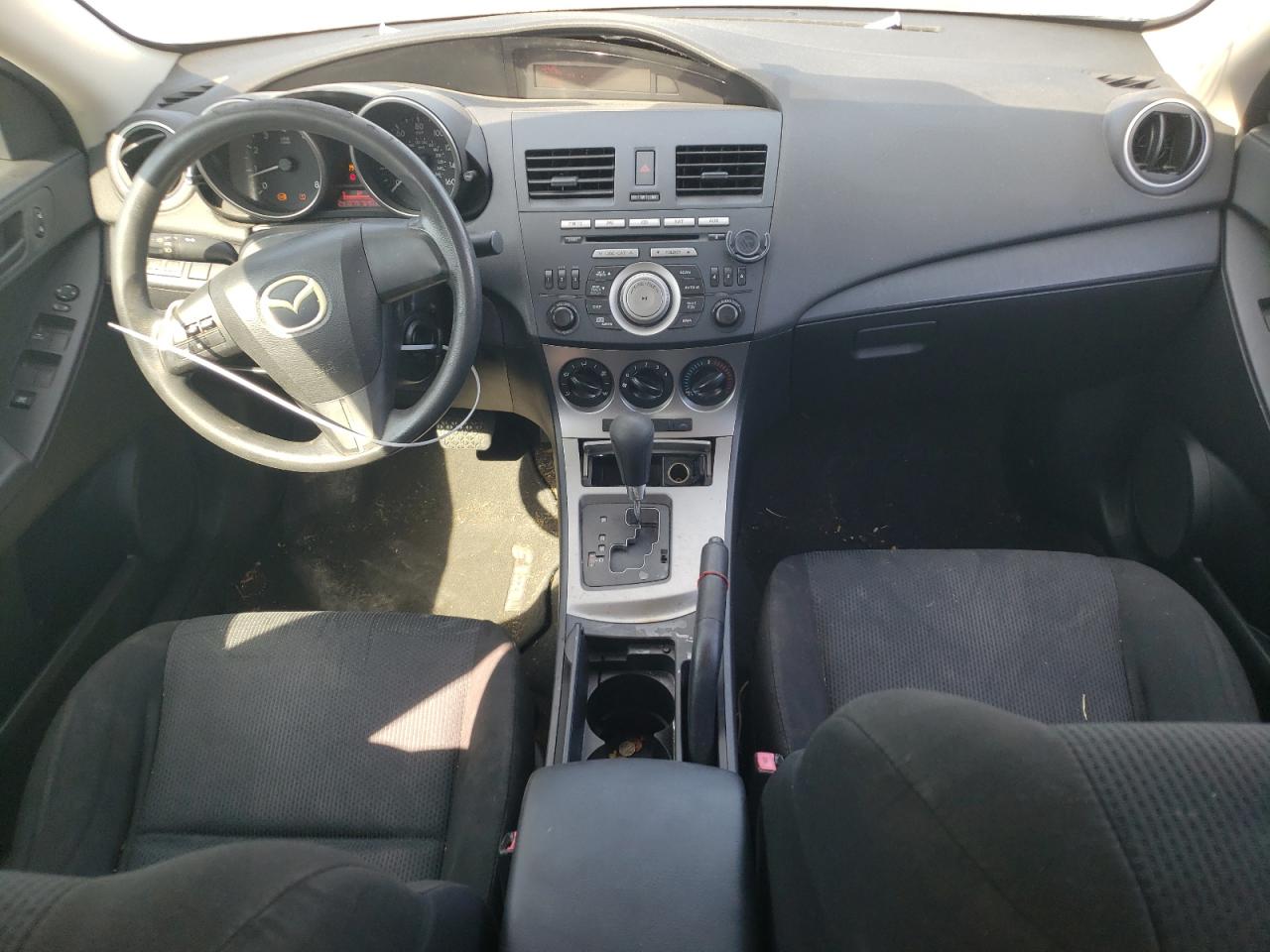 2011 Mazda 3 I VIN: JM1BL1UF3B1415508 Lot: 68934084