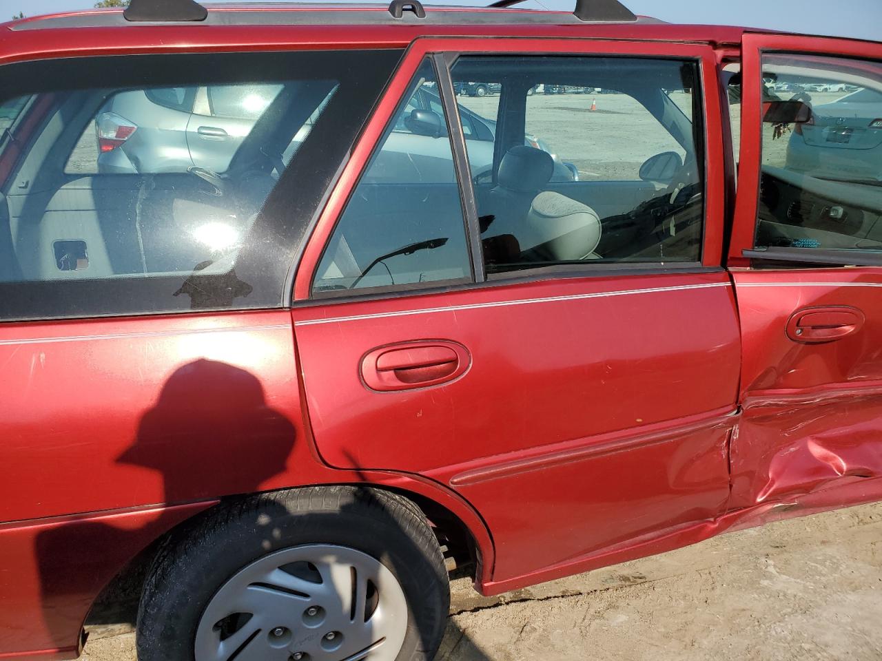 1998 Ford Escort Se VIN: 3FAFP15P9WR154528 Lot: 67124714