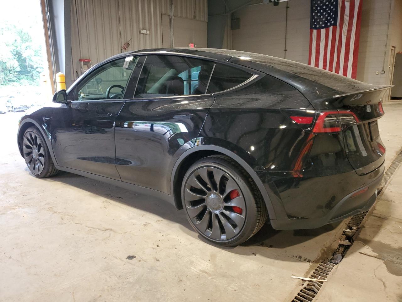 7SAYGDEF8NF514614 2022 TESLA MODEL Y - Image 2