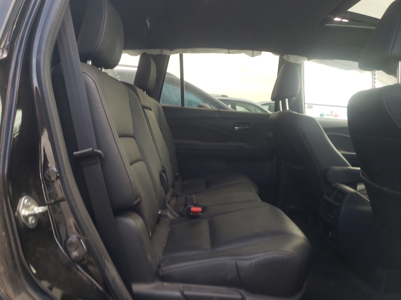 5FNYF8H09LB013937 2020 Honda Passport Elite