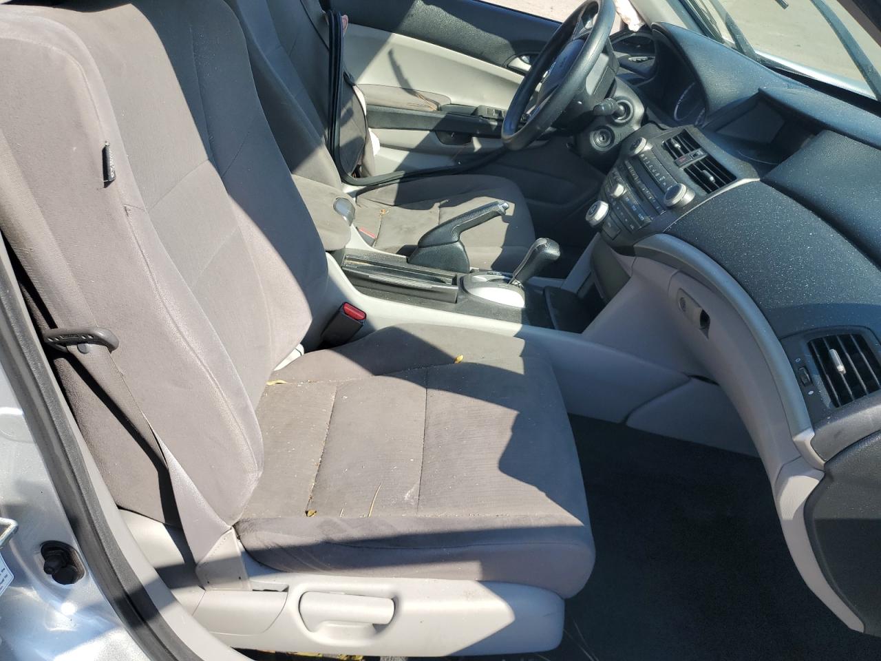 2012 Honda Accord - Image 7