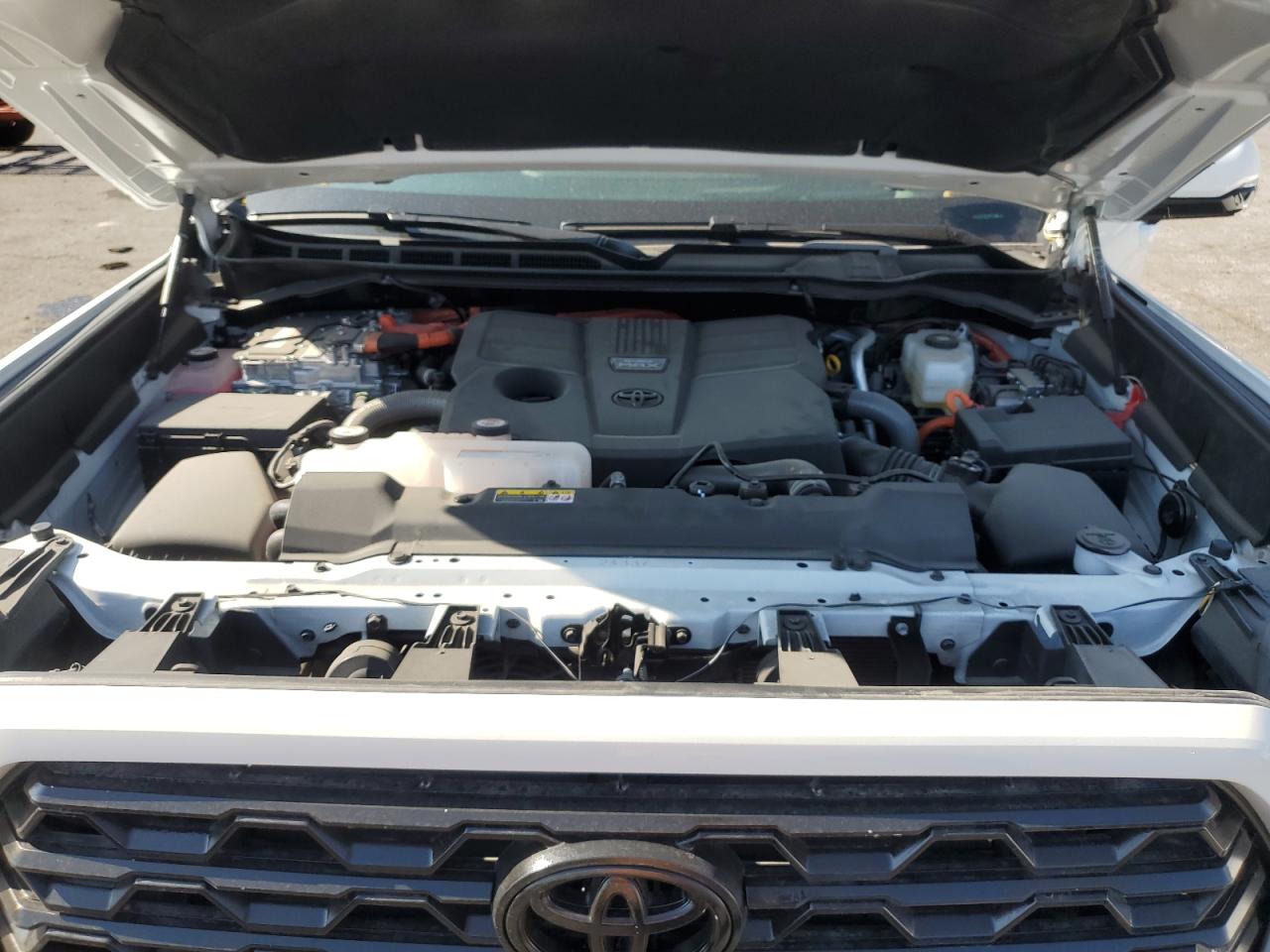 2024 Toyota Tundra Crewmax Capstone VIN: 5TFVC5DBXRX053010 Lot: 65838424