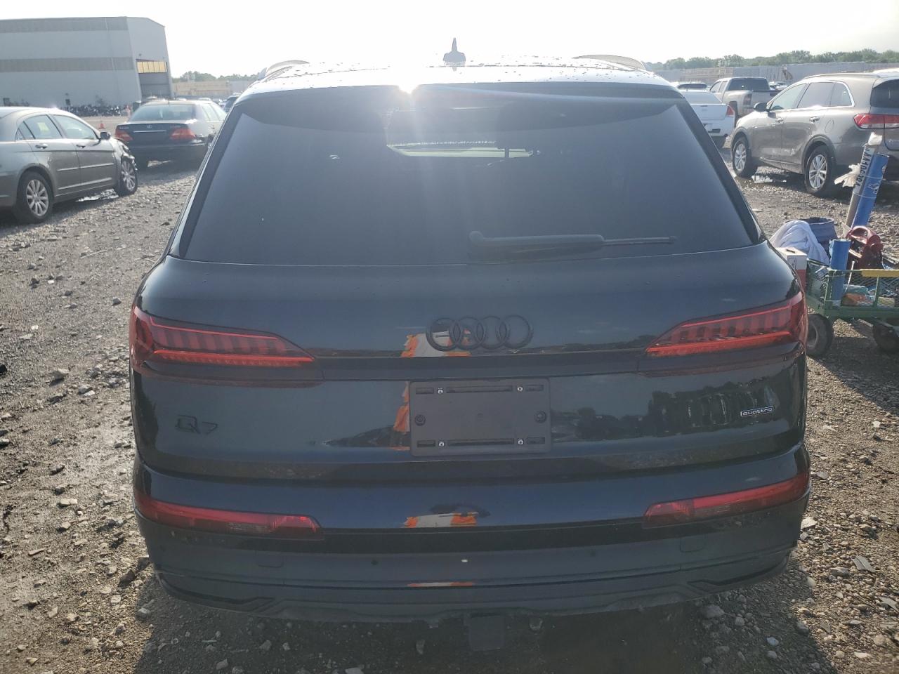 WA1VXBF75ND003259 2022 Audi Q7 Prestige