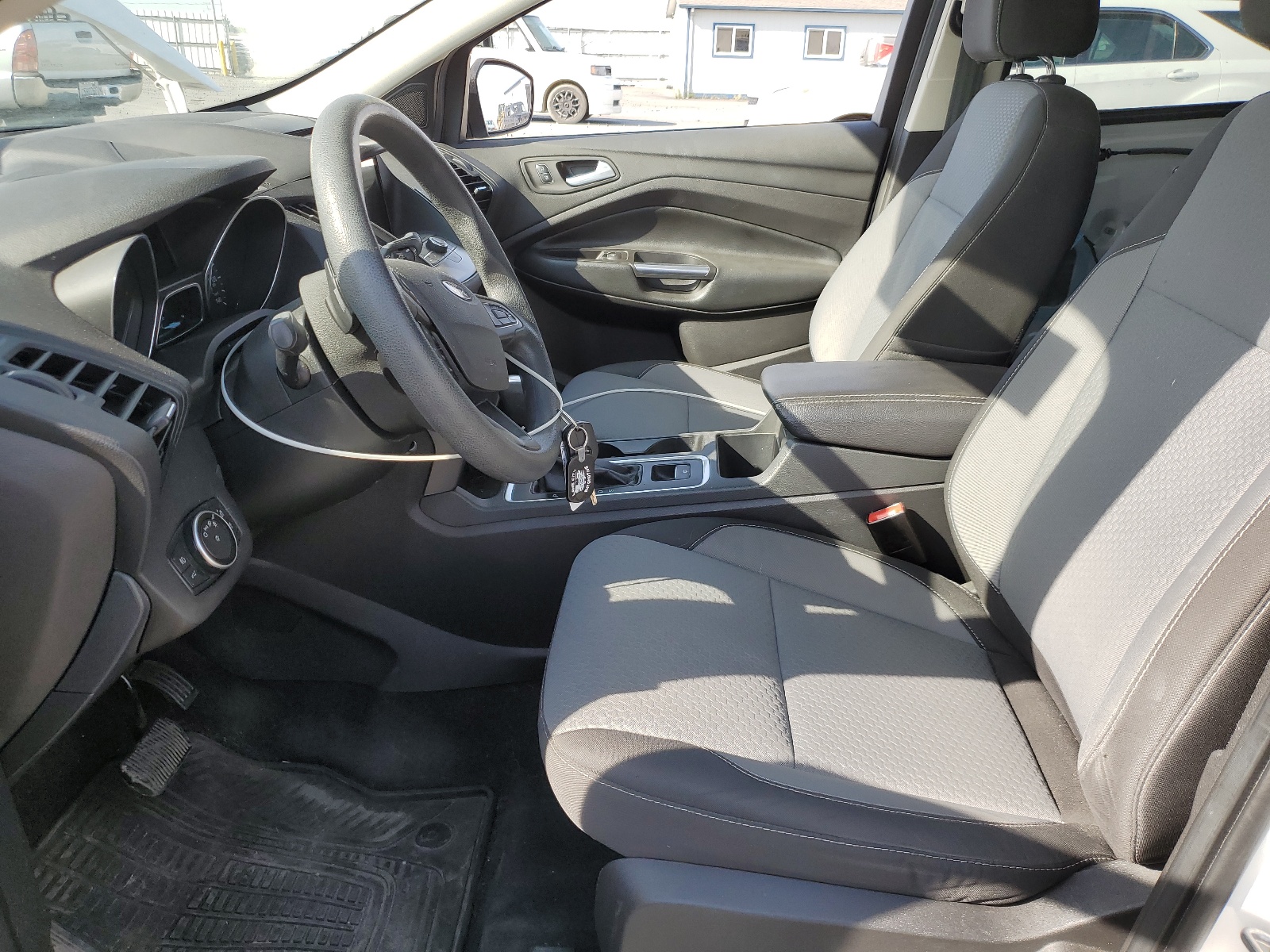 1FMCU9GD3HUB16260 2017 Ford Escape Se