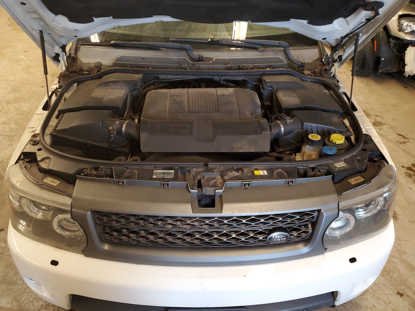 SALSK2D44BA272827 2011 Land Rover Range Rover Sport Lux