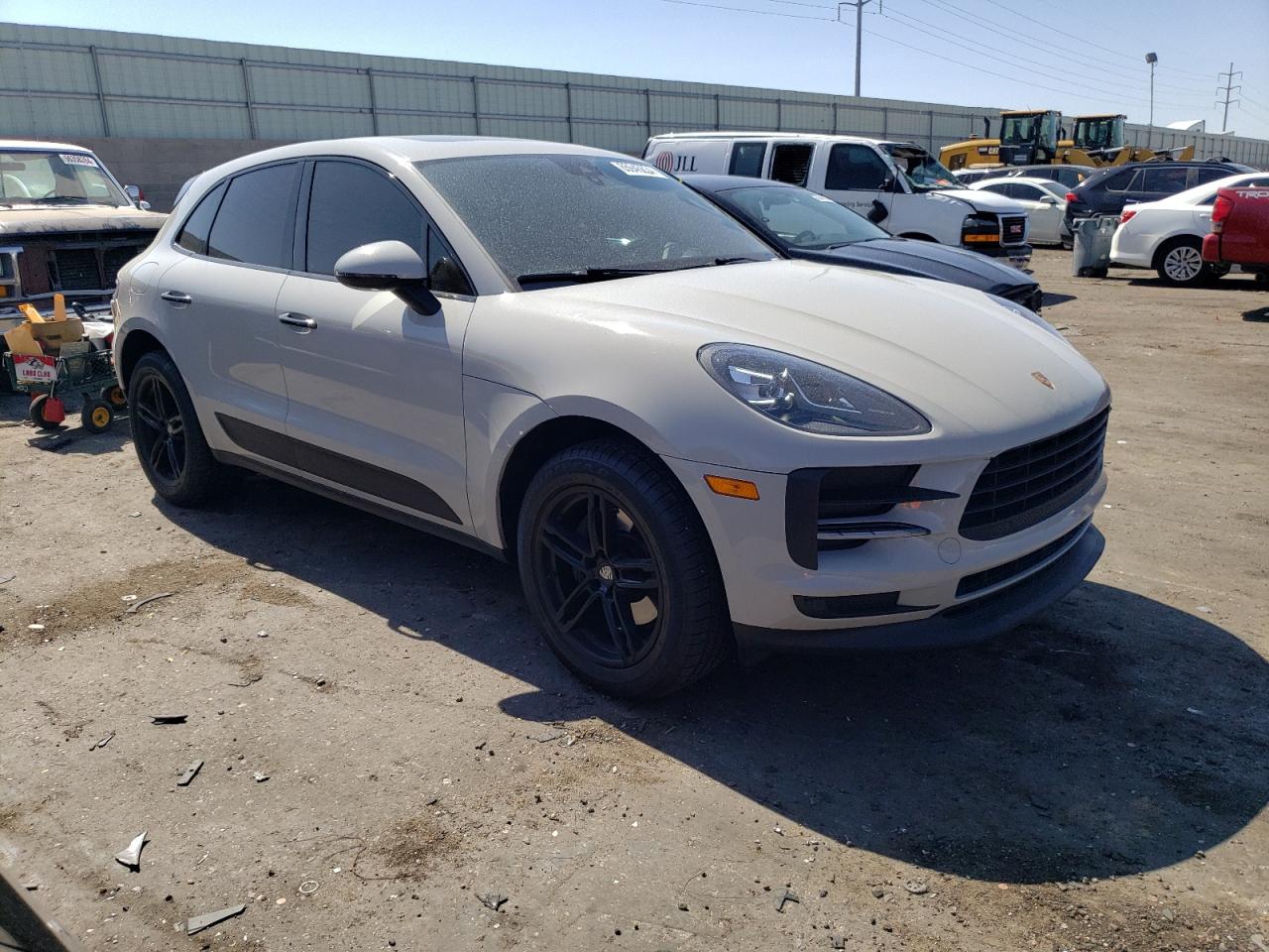 VIN WP1AA2A58LLB07967 2020 PORSCHE MACAN no.4