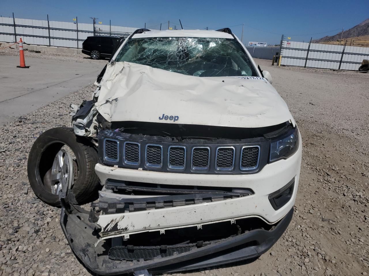 2017 Jeep Compass - Image 5
