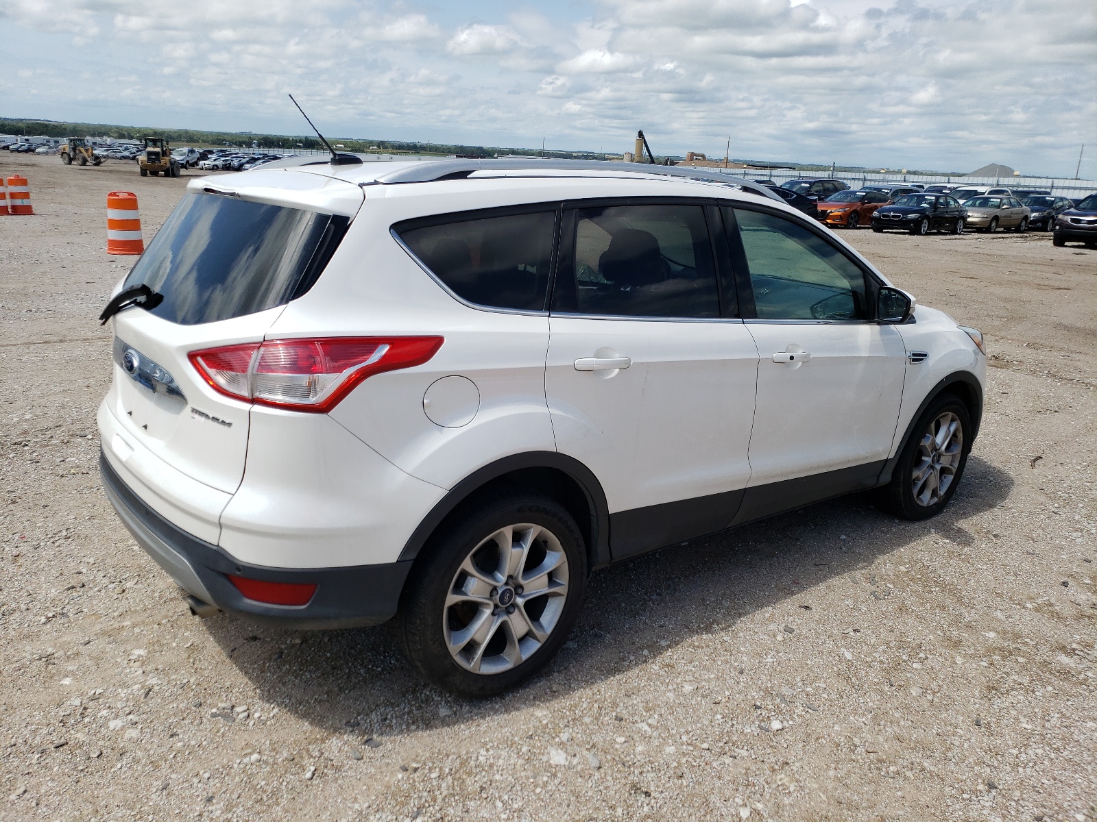 1FMCU9J9XFUA91388 2015 Ford Escape Titanium