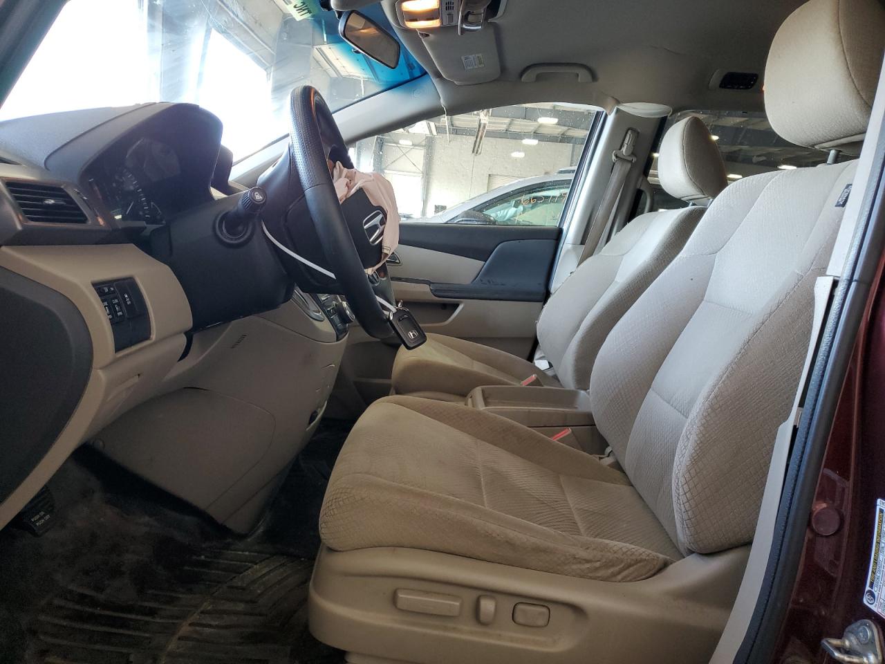 2017 Honda Odyssey - Image 7
