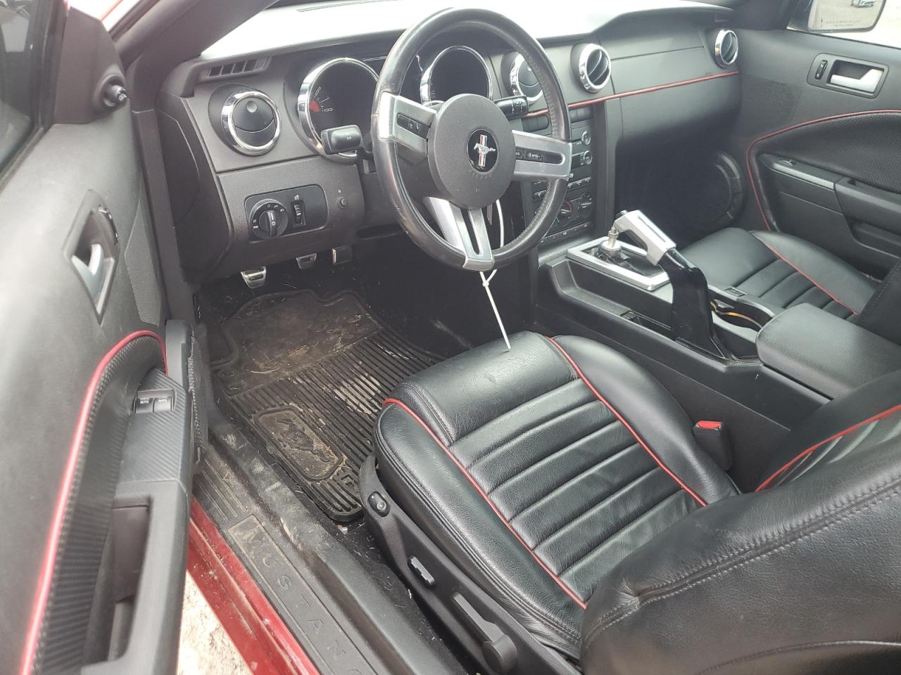 2008 Ford Mustang - Image 8