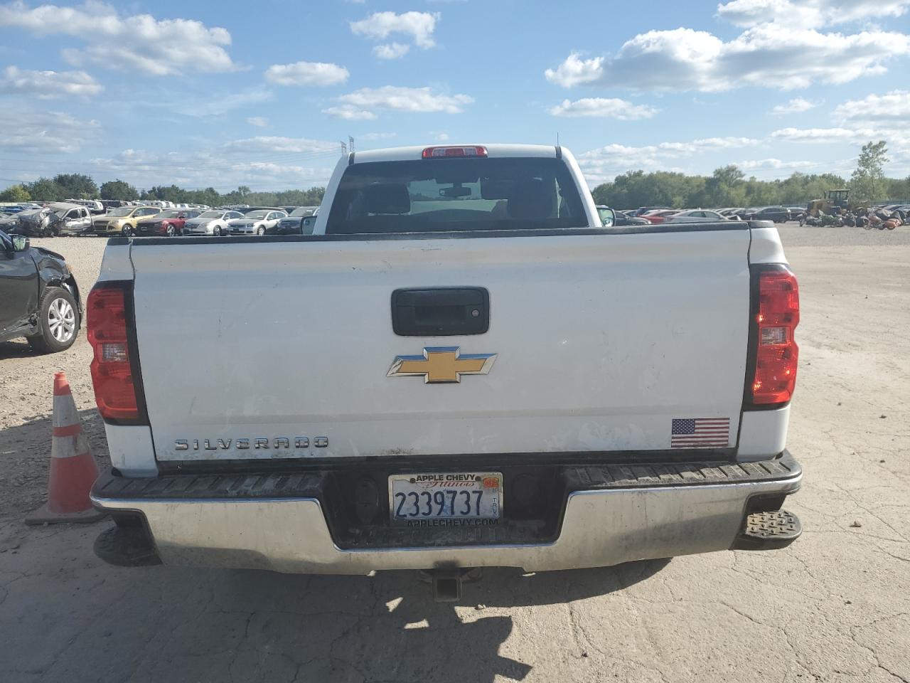 1GCNKNECXJZ126461 2018 Chevrolet Silverado K1500