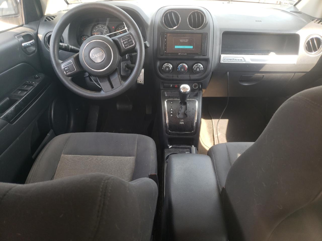 2016 Jeep Compass - Image 8