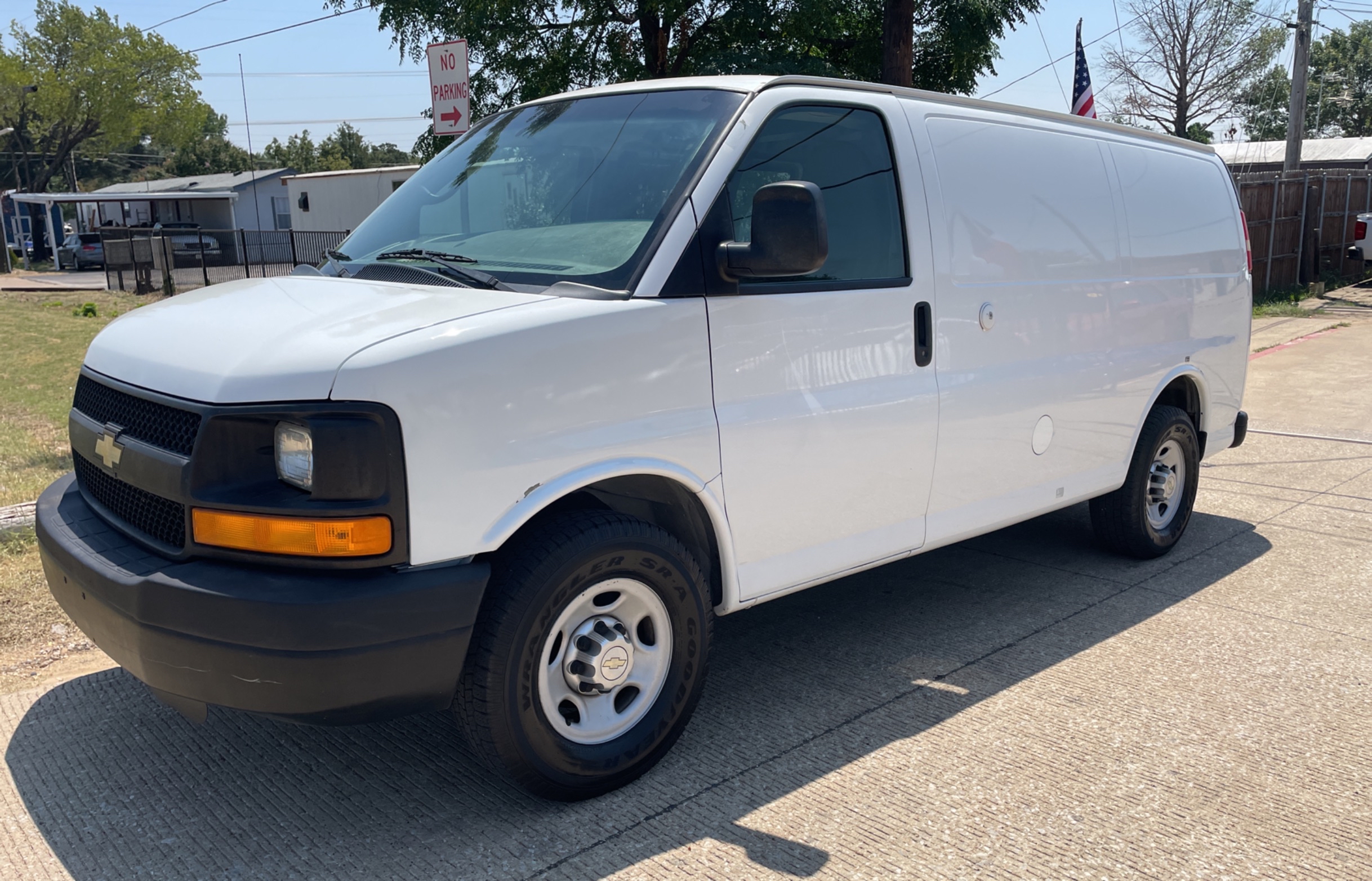 2012 Chevrolet Express G2500 vin: 1GCWGFCB7C1124836