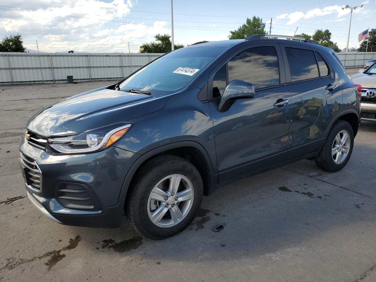 KL7CJPSM5NB559698 2022 CHEVROLET TRAX - Image 1