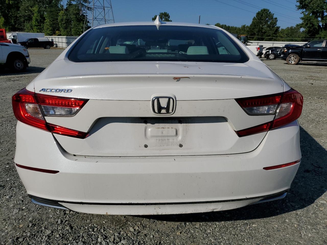 2018 Honda Accord Lx VIN: 1HGCV1F1XJA180833 Lot: 67209624