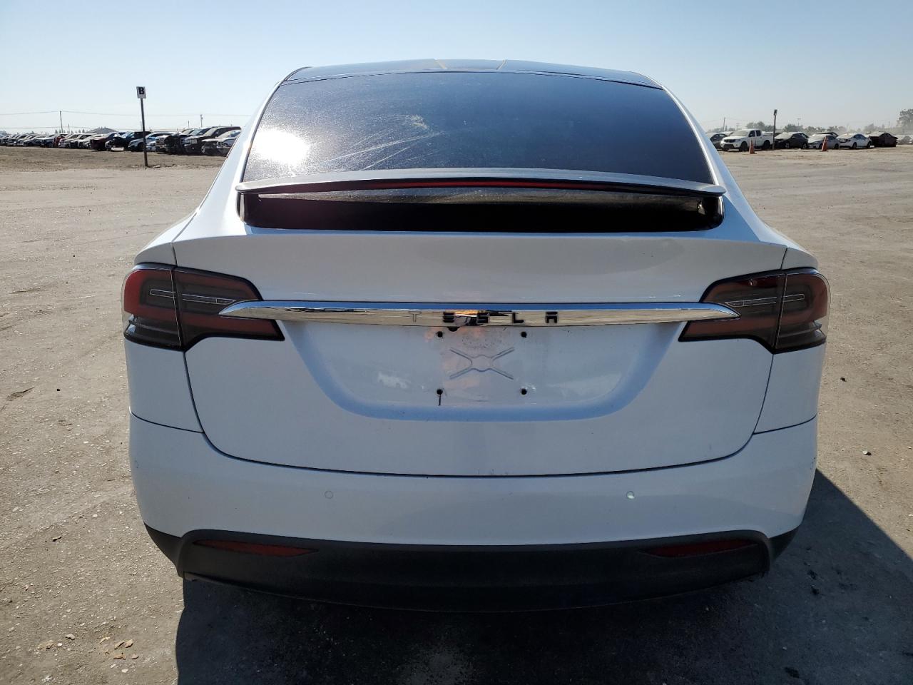 2020 Tesla Model X VIN: 5YJXCAE2XLF260854 Lot: 65587304