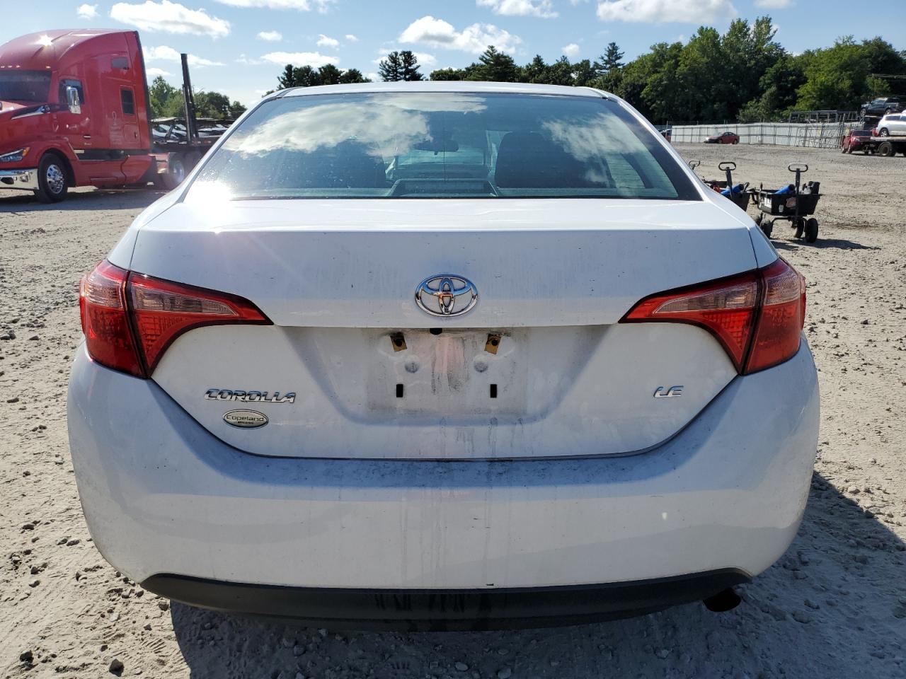 2018 Toyota Corolla L VIN: 2T1BURHE1JC009072 Lot: 69434504