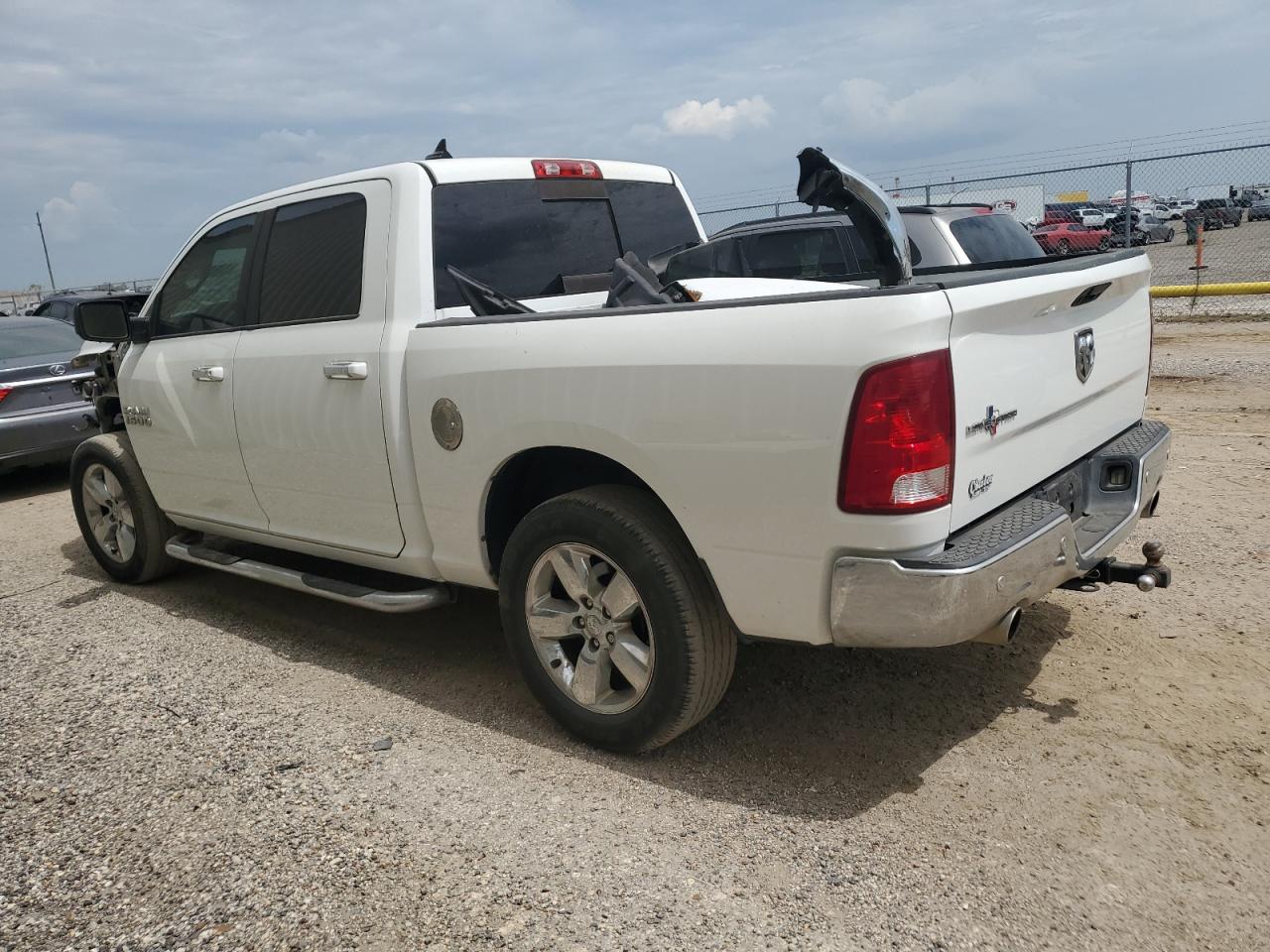 VIN 1C6RR6LT3GS278645 2016 RAM 1500 no.2