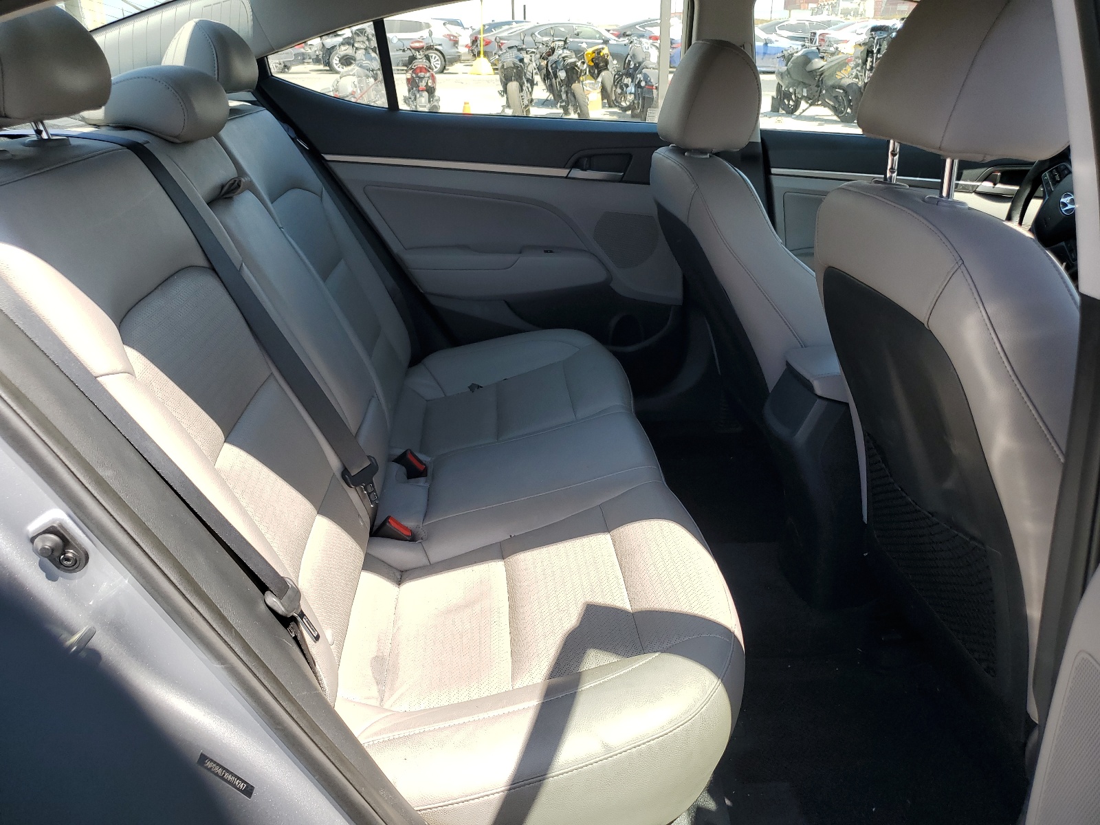 5NPD84LFXHH114247 2017 Hyundai Elantra Se